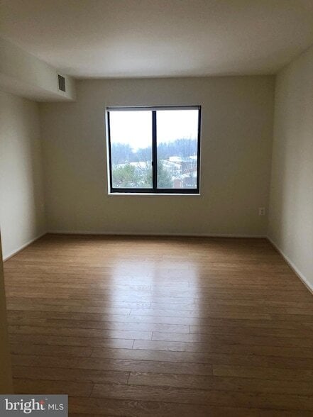 Building Photo - 3310 N Leisure World Blvd