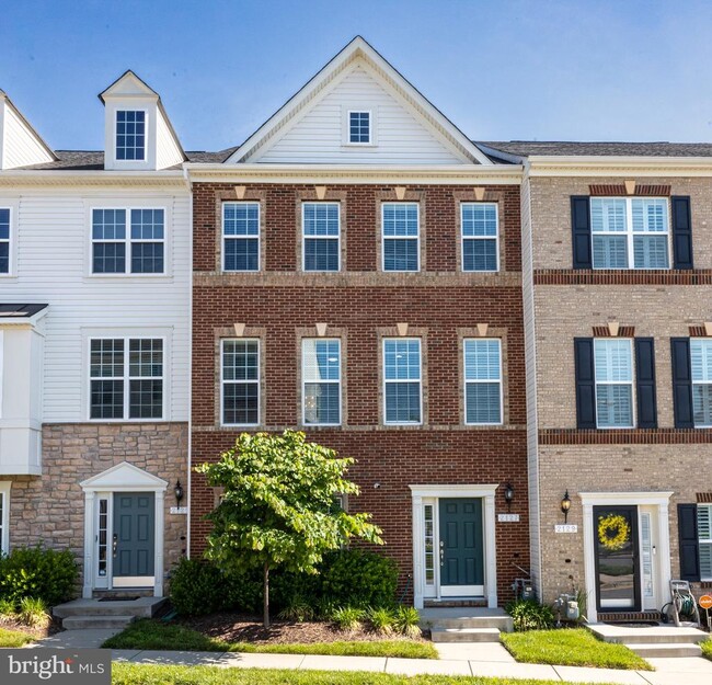 Building Photo - 2127 Garden Grove Ln