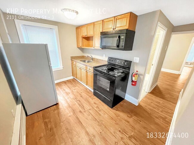 Building Photo - Beautiful 1 Bedroom Apartment in Frankford...