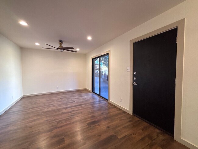 Building Photo - 108-E Eden at Avondale