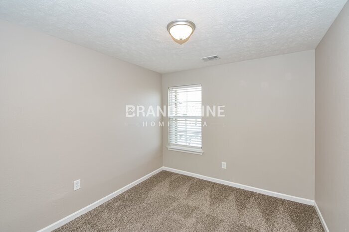 Building Photo - 507 Nixon Way