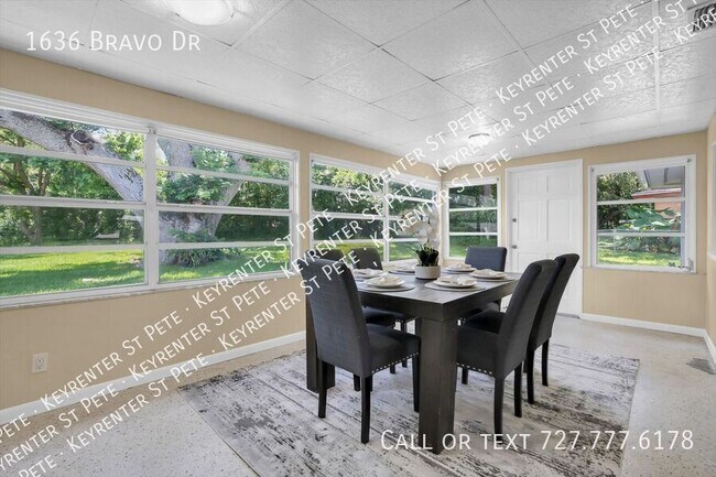 Building Photo - 1636 Bravo Dr
