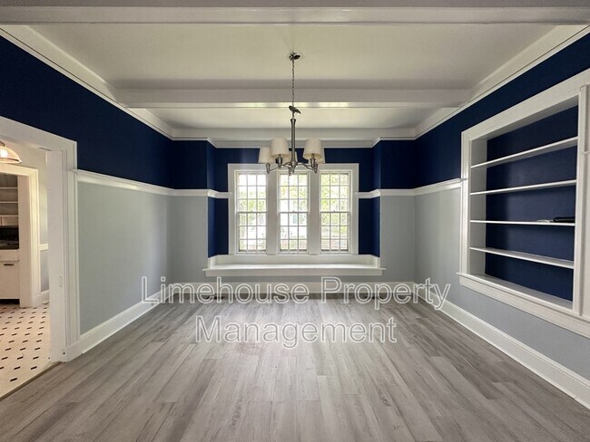 Building Photo - 6205 Hampton Blvd