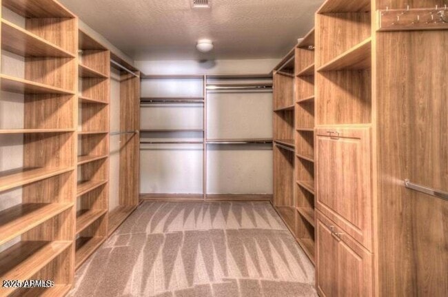 Building Photo - 41132 N Hudson Trail