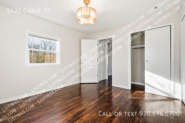 Building Photo - 1420 Chase St