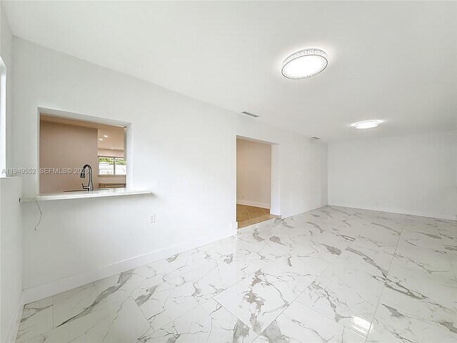 Building Photo - 4008 Adams St