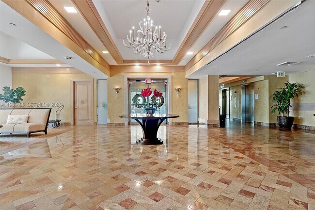 Building Photo - 16445 Collins Ave