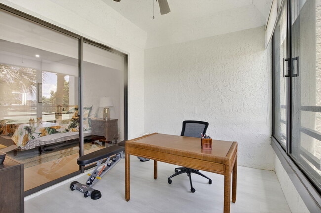 Building Photo - 7460 La Paz Blvd