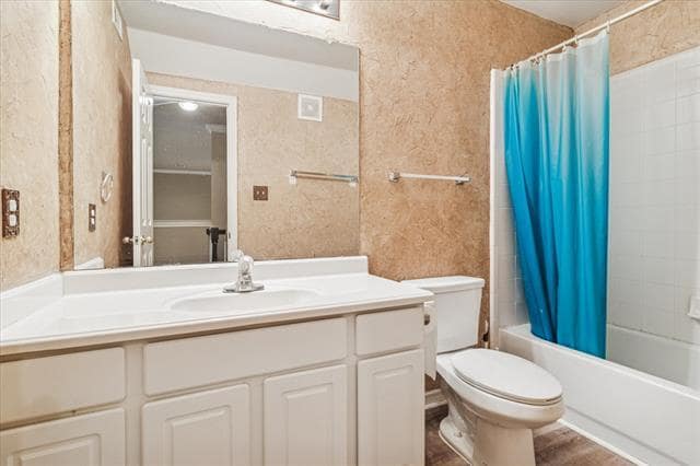 Building Photo - 3104 Sawtooth Dr