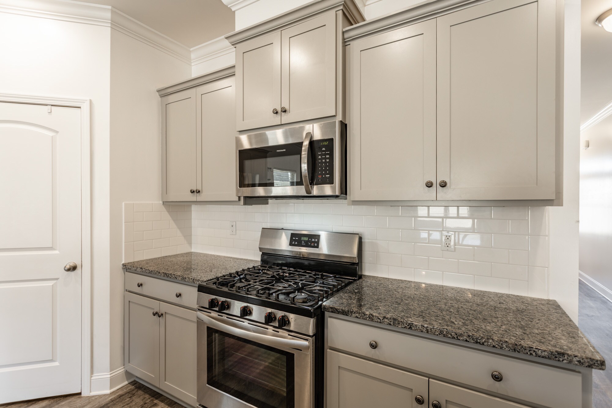 Building Photo - 308 River Rock Dr