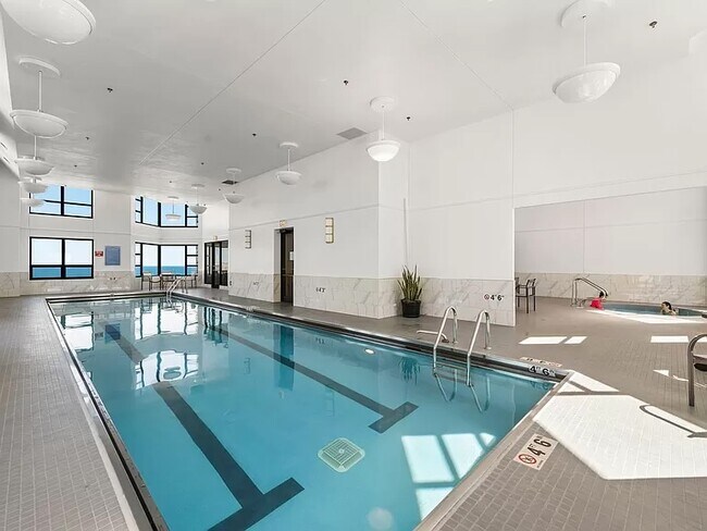 Building Photo - 401 E Ontario St