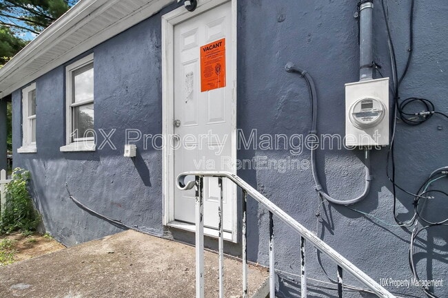 Building Photo - 2918 Azelda St