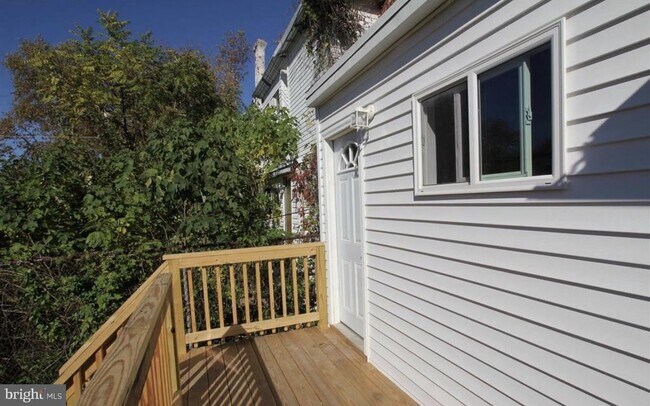 Building Photo - 758 N 43rd St