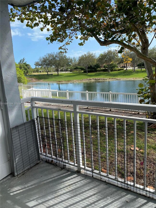 Building Photo - 8500 SW 212th St