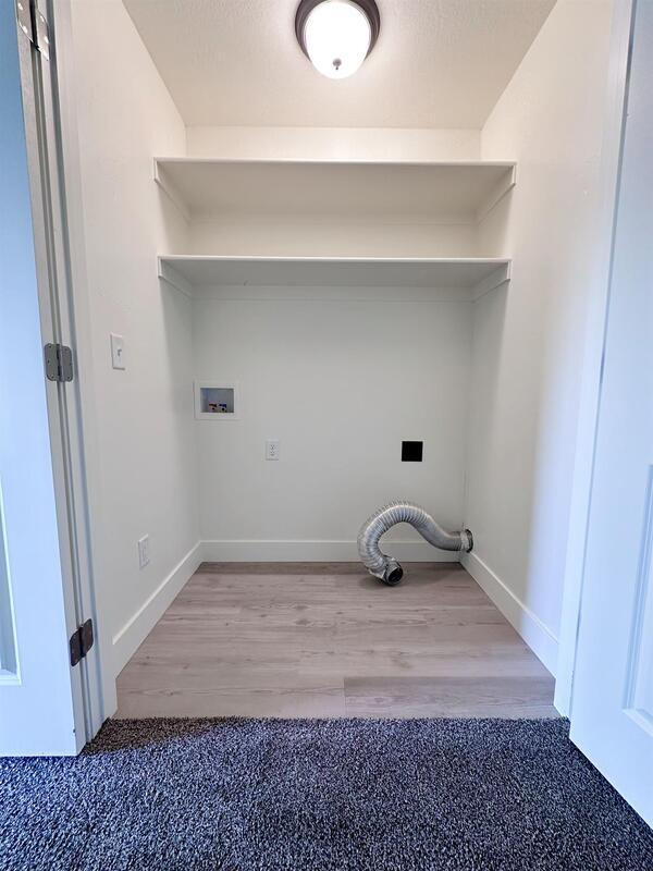 Building Photo - 250 1200 S