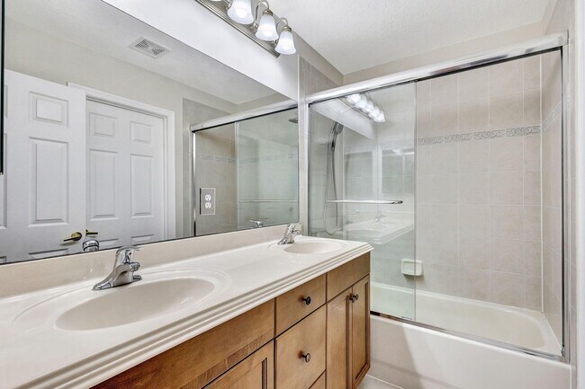 Building Photo - 9813 Stover Way