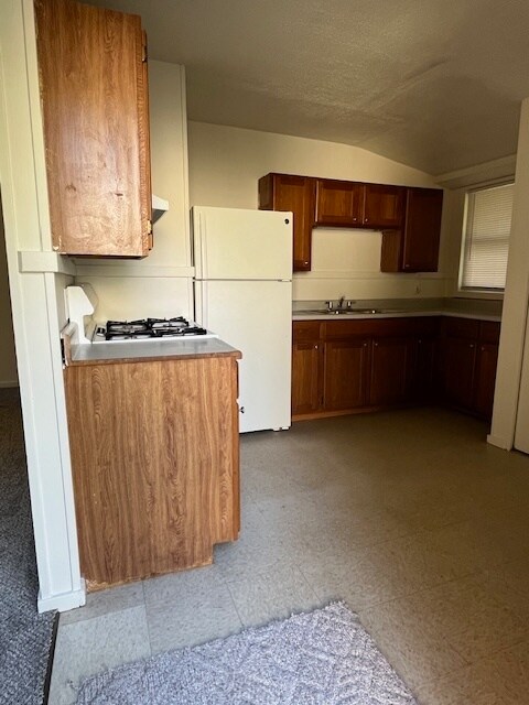 Building Photo - 8414 Bruning St