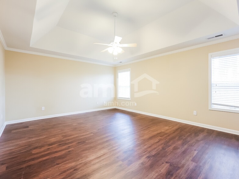 Building Photo - 101 Kirkshire Ln