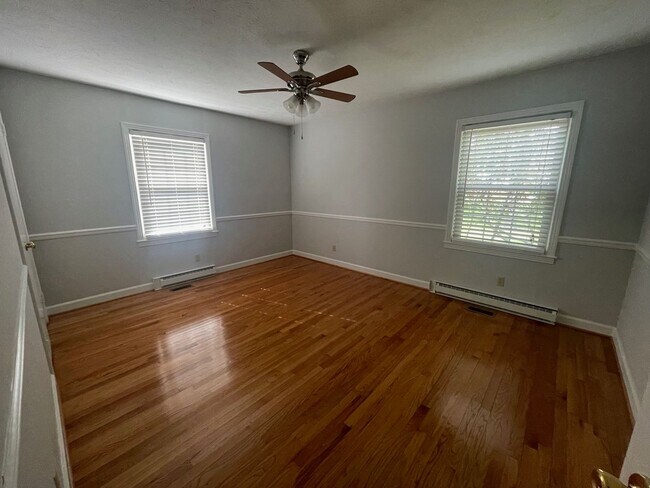 Building Photo - Lillington