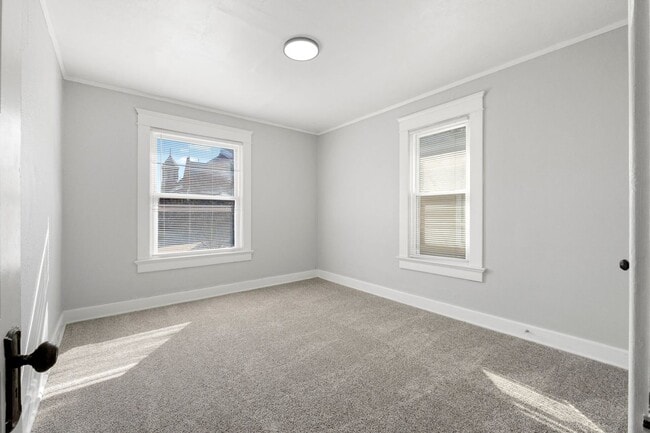 Building Photo - MOVE-IN SPECIAL - NEW LISTING! 4 BEDROOM HOME
