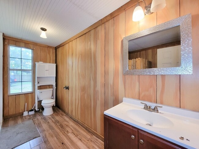 Building Photo - 20272 Forest Woods Ln