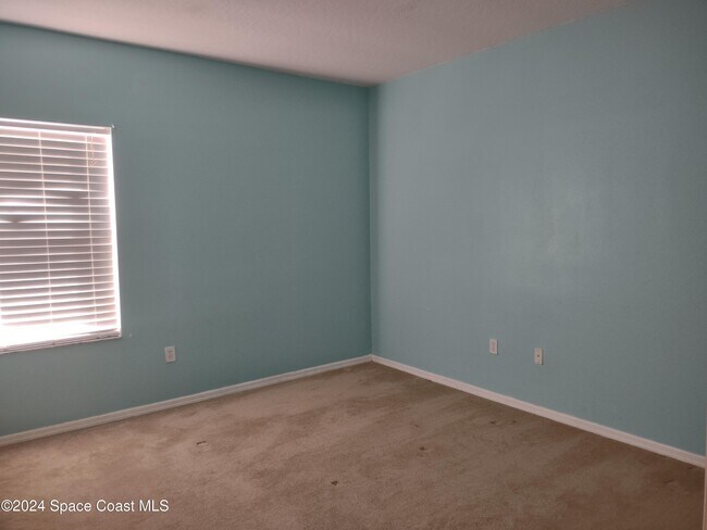 Building Photo - 3541 Deer Lakes Dr