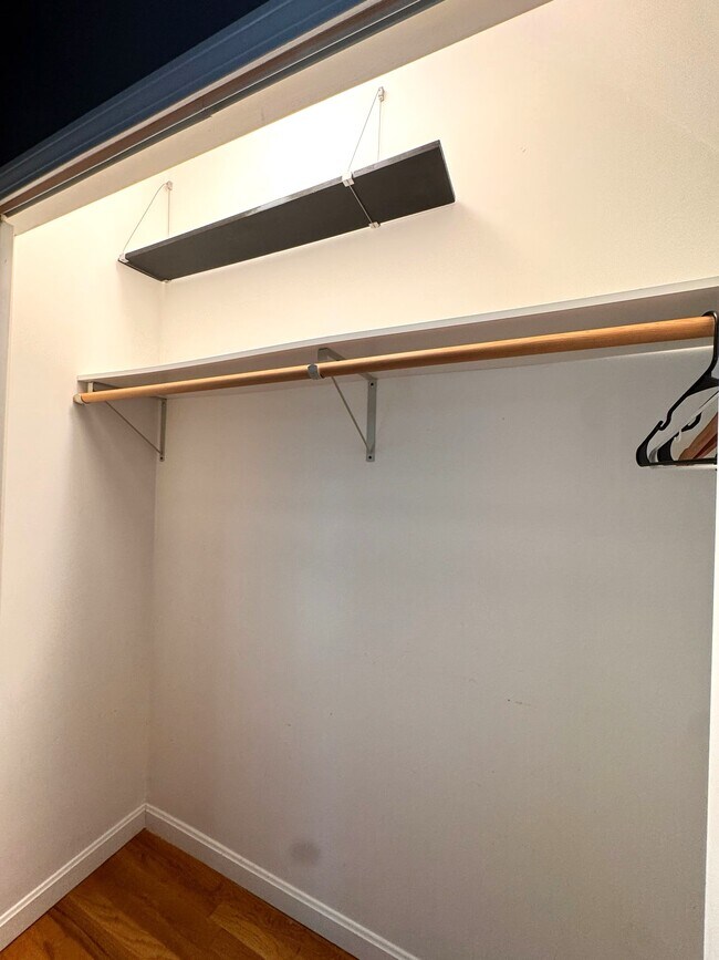 Building Photo - 37 Homer Ave