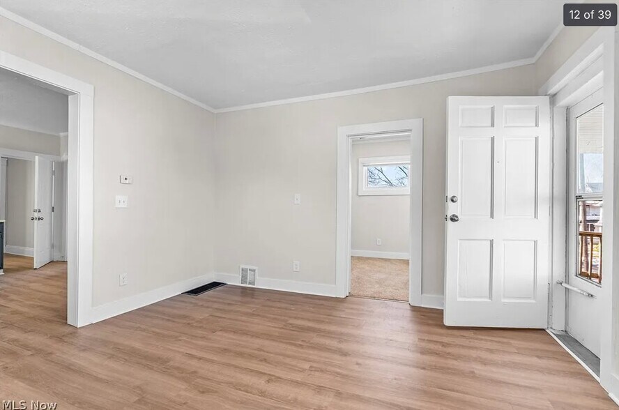 Building Photo - 13612 Durkee Ave