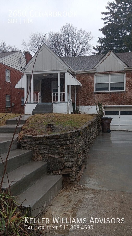 Building Photo - 2650 Cedarbrook-
