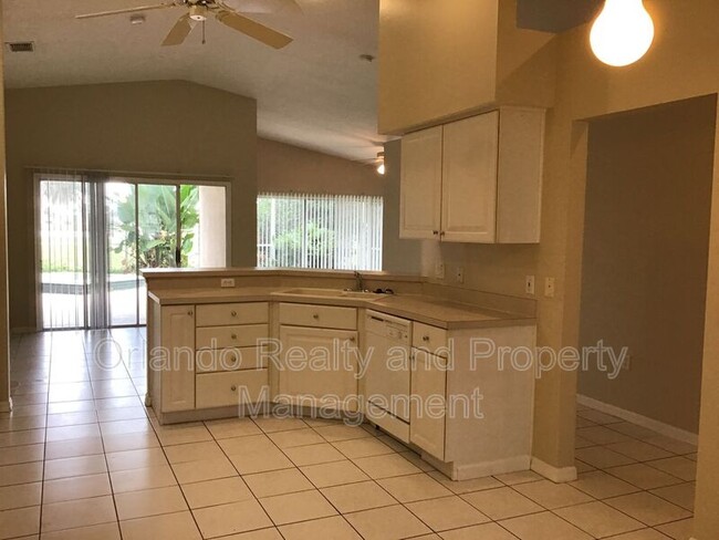 Building Photo - 123 Harwood Cir