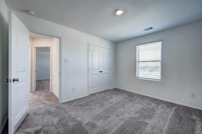 Building Photo - 25414 Katy Gate Ln