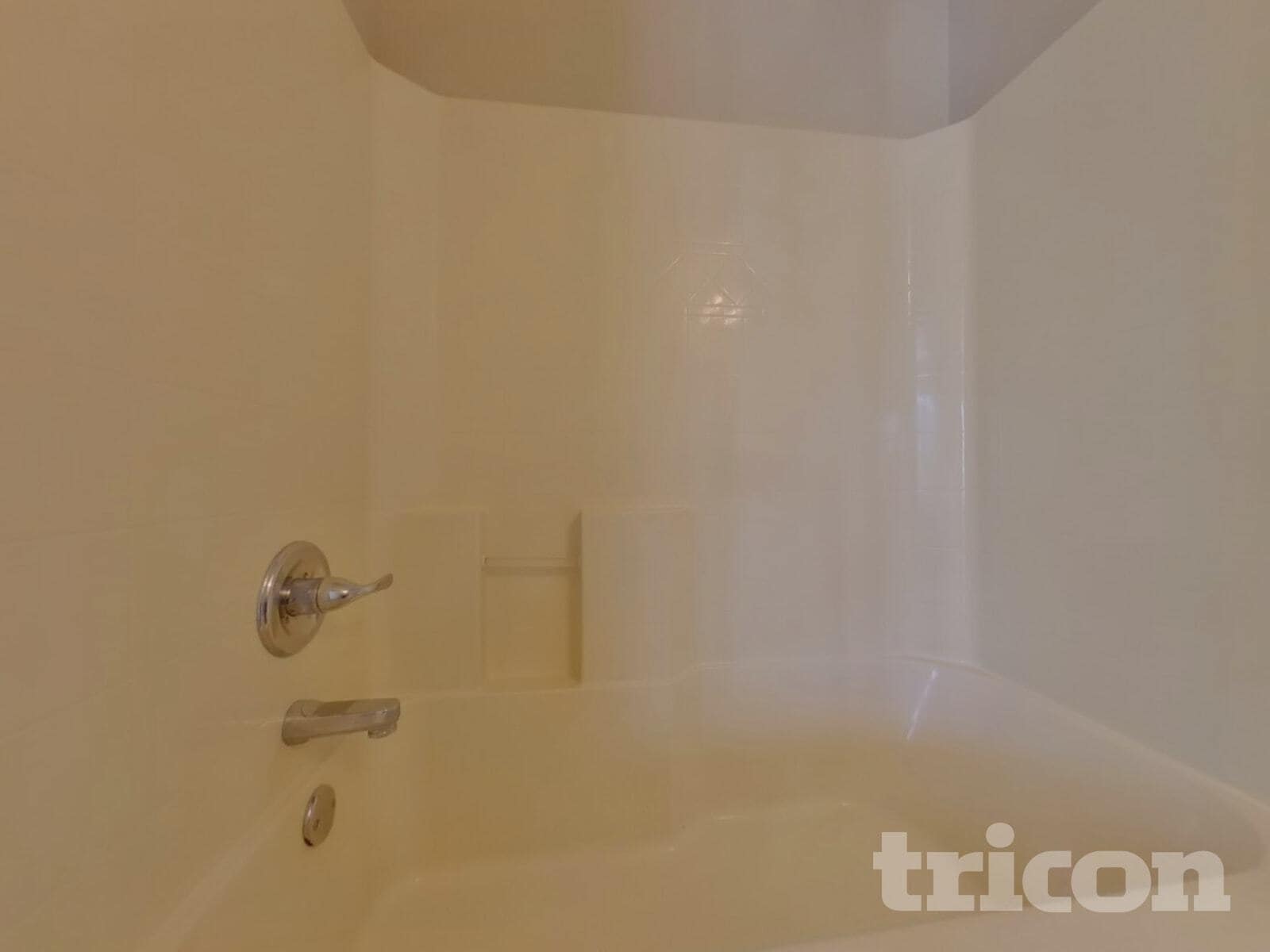 Building Photo - 808 Wade Farm Dr