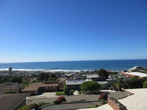 Building Photo - Furnished 3+ bed 3 bath Pismo Beach Dream Home