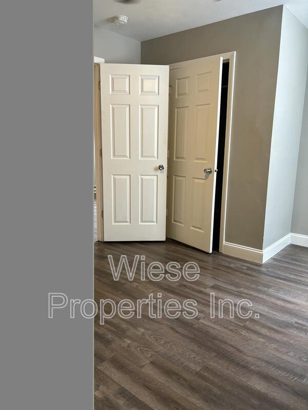 Building Photo - 711 W Governor St