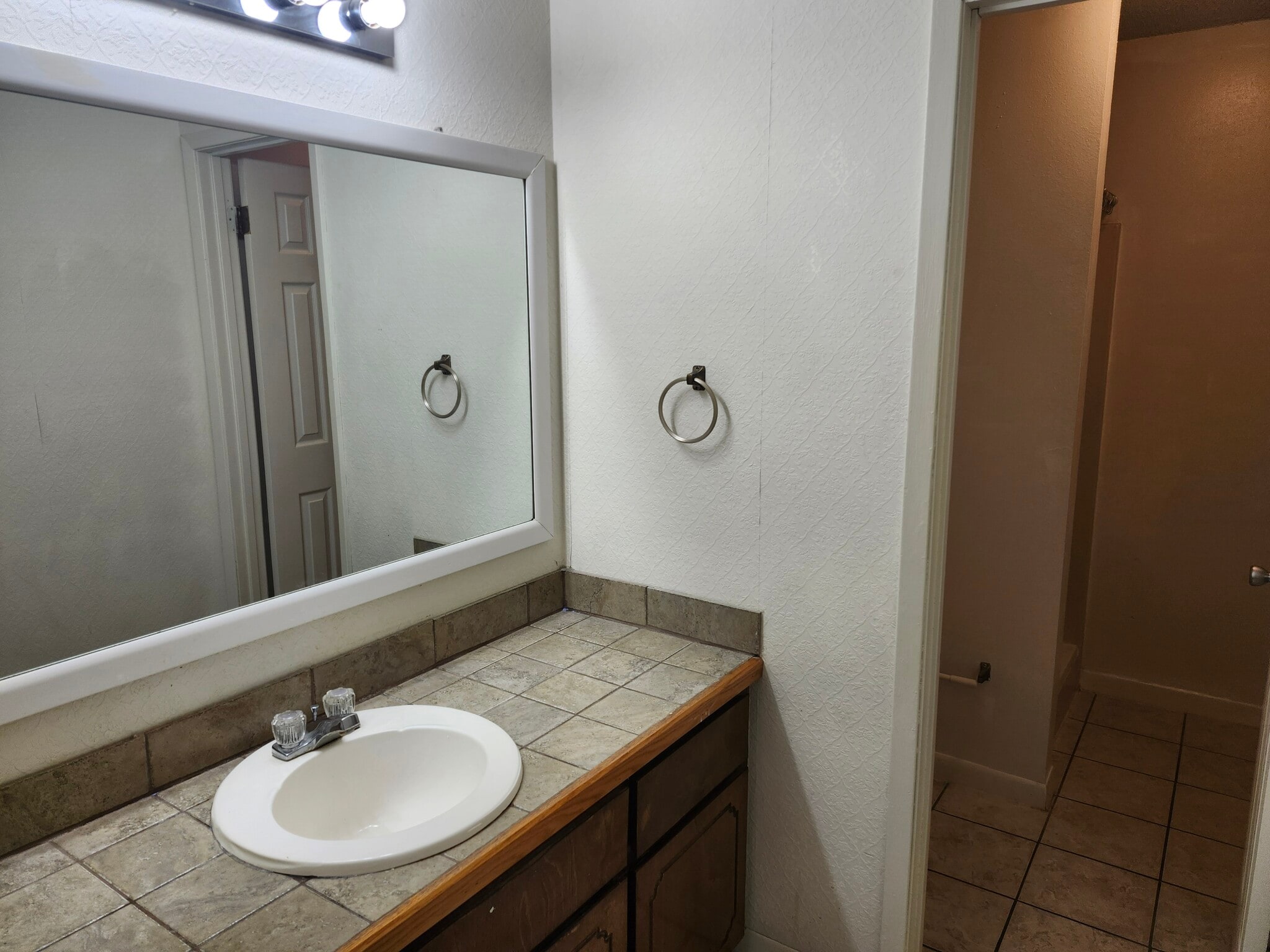 Master bath vanity - 44 5th St