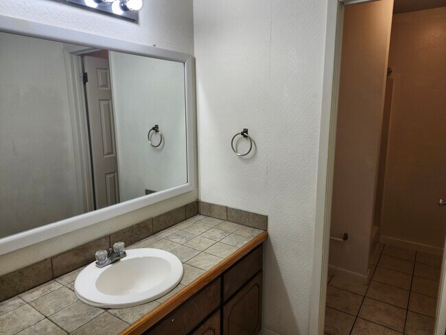 Master bath vanity - 44 5th St