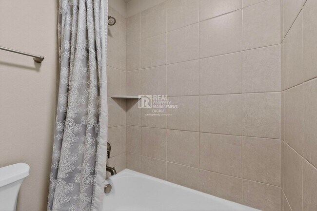 Building Photo - Allen Rental in Cottonwood Creek w/ Theater and Pool Access