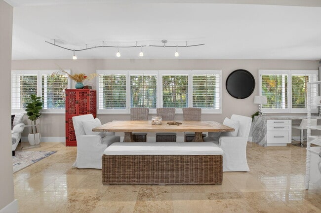 Building Photo - 122 Andrews Ave