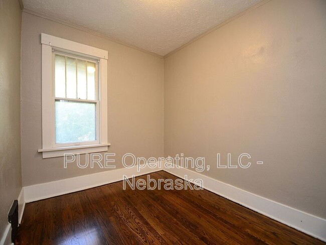 Building Photo - 342 N 36th Ave