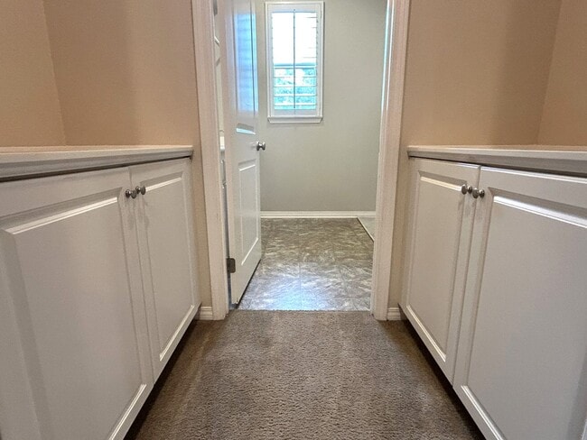 Building Photo - 3502 RAWLEY ST CORONA 92882 (5 BED / 3.5 B...