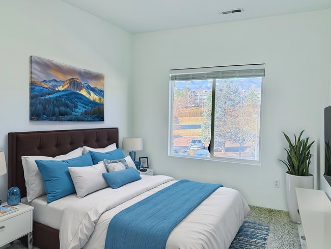 Building Photo - Updated 2-story townhome on the South side of Colorado Springs WITH Mountain Views