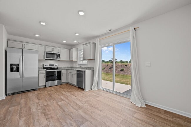 Building Photo - 4109 Laurel Rdg Dr