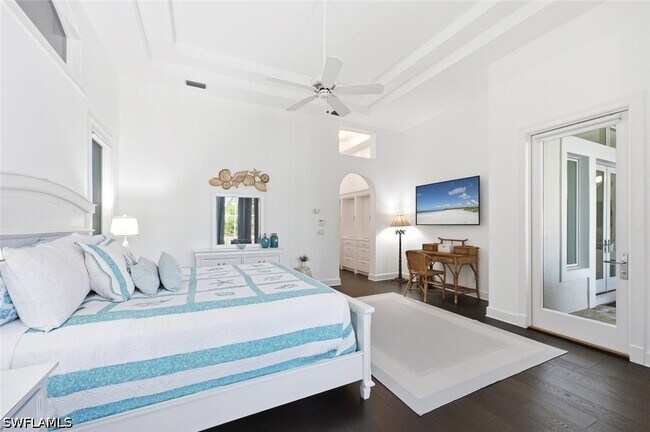 Building Photo - 2540 Half Moon Walk