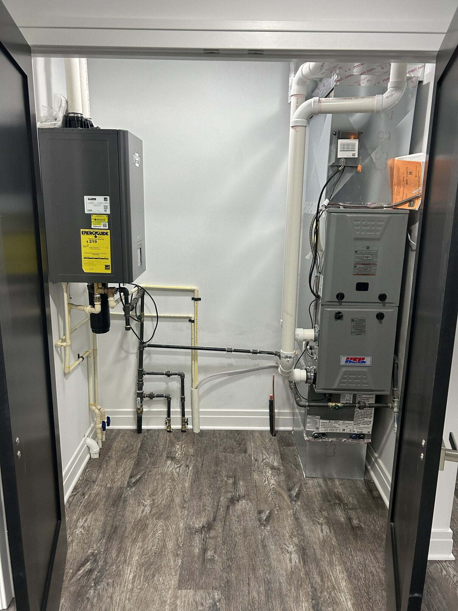 Building Photo - 4256 Greenfield Pkwy