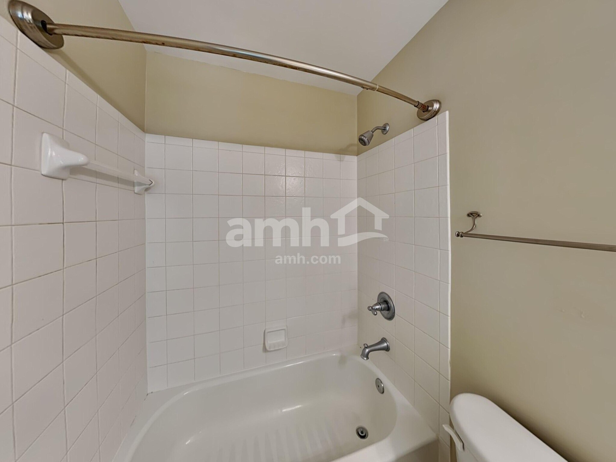 Building Photo - 3215 Thimbleberry Trail