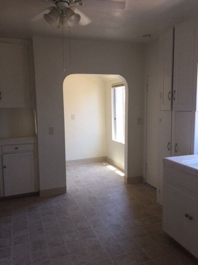 Building Photo - 4857-59 35th St