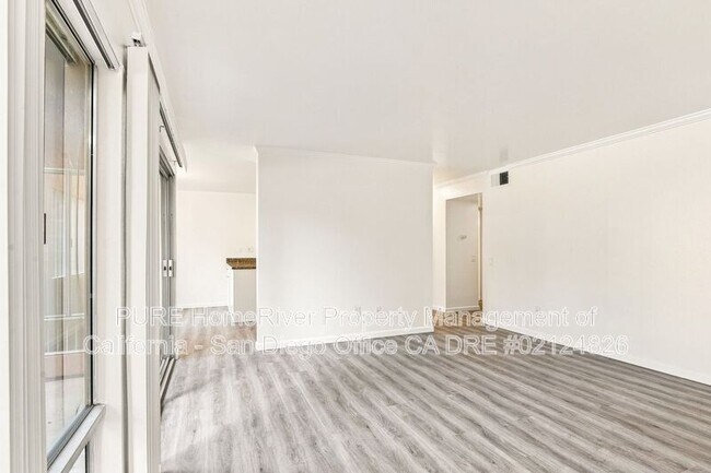 Building Photo - 17087 W Bernardo Dr