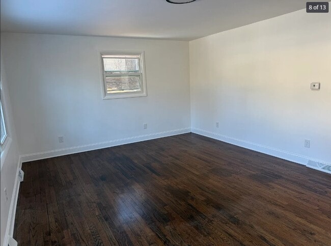 Building Photo - 136-138 Meeker Rd