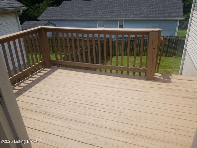 Building Photo - 737 Andra Dr