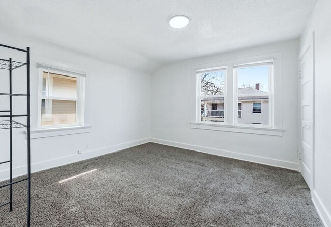 Building Photo - Modernized 3-Bedroom w/ New Furnace